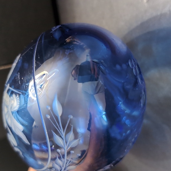 VGT, Russian House Of Faberge Cobalt Blue Glass Egg. - Picture 7 of 9